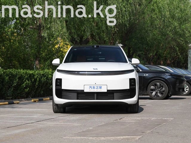 Li Auto L6 2025