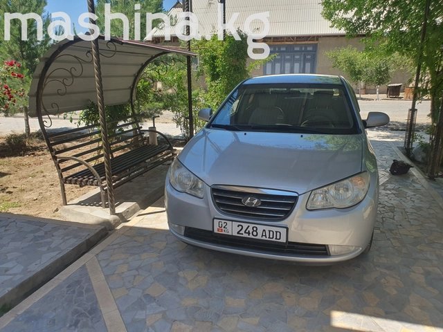 Hyundai Avante IV 2009