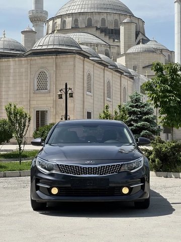 Kia K5 II 2017