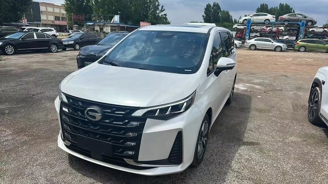 GAC Trumpchi M6 2023
