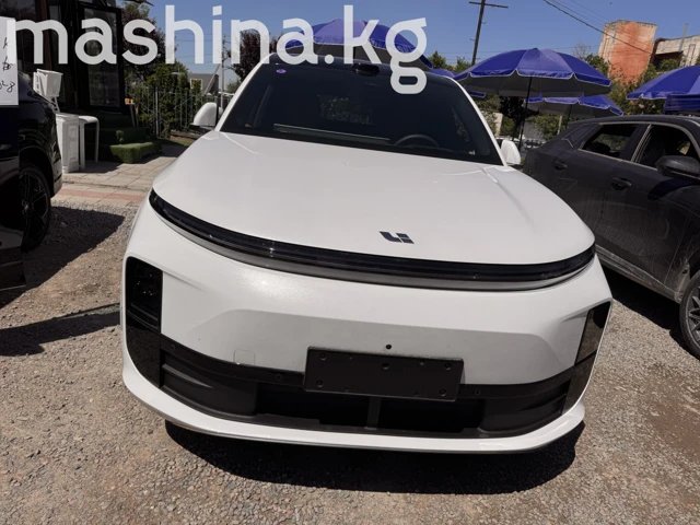 Li Auto L6 2025