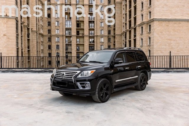 Lexus LX III 2008