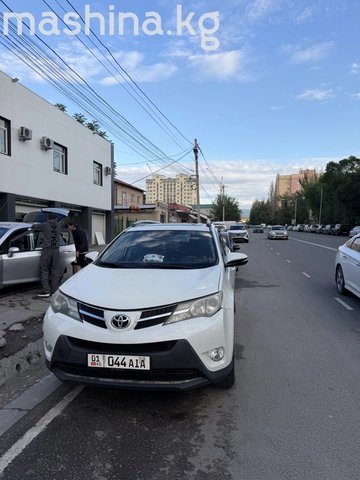 Toyota RAV4 IV (XA40) 2013