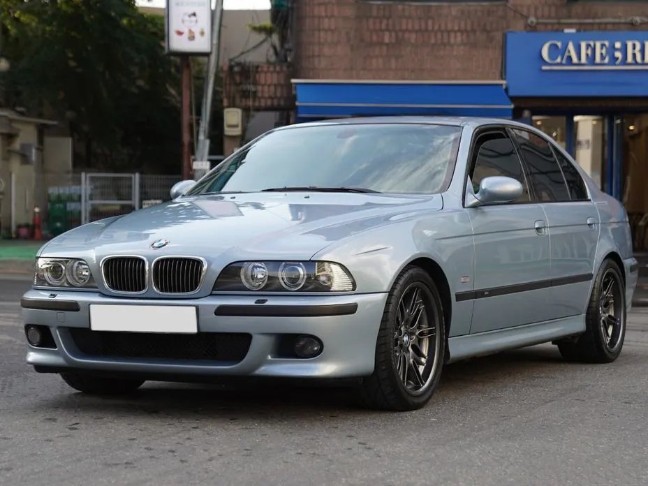 BMW M5 1999