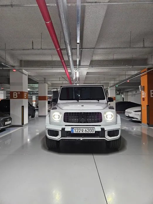 Mercedes-Benz G-Class 2025