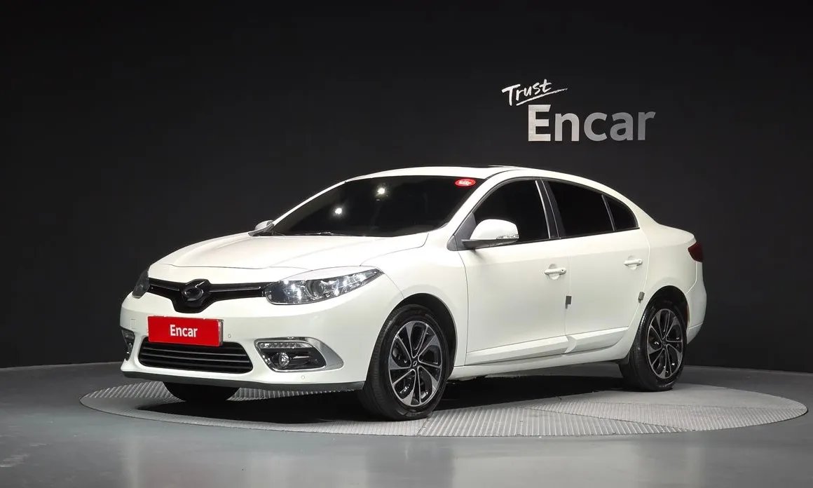 Renault SM3 2016
