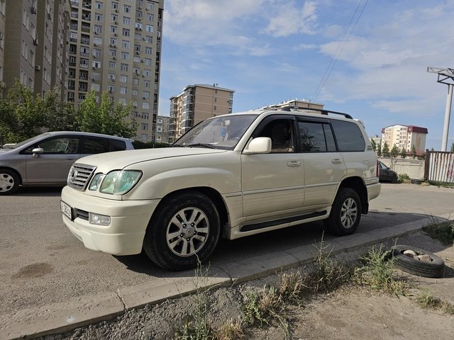 Lexus LX II 1998