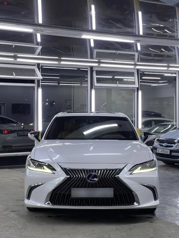 Lexus ES VII 2018