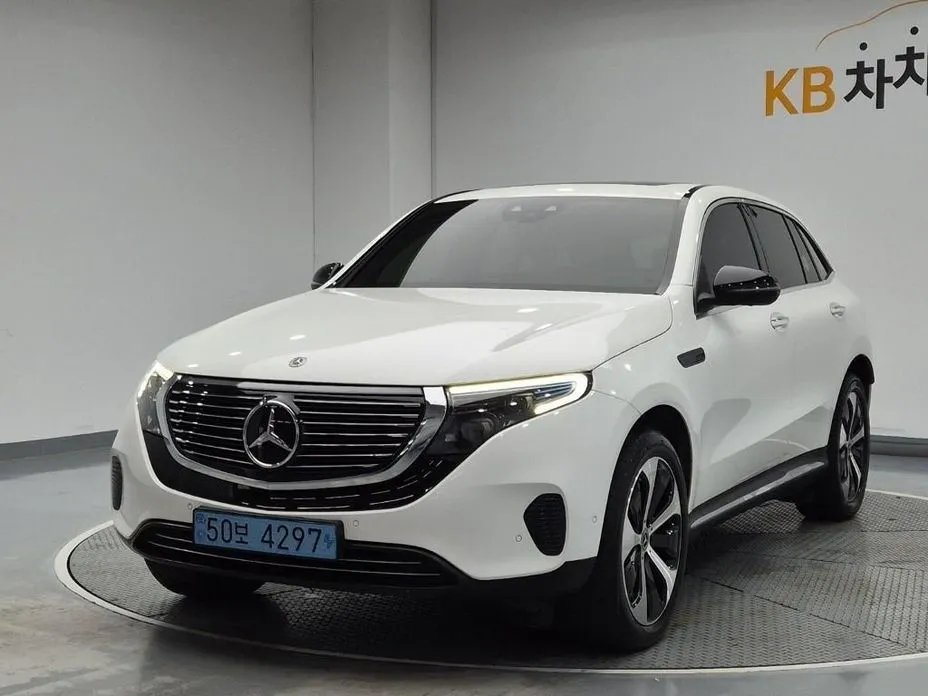 Mercedes-Benz EQC 2020