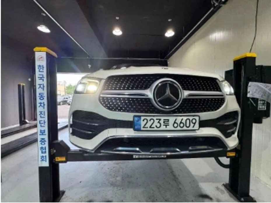 Mercedes-Benz GLE-Class 2020