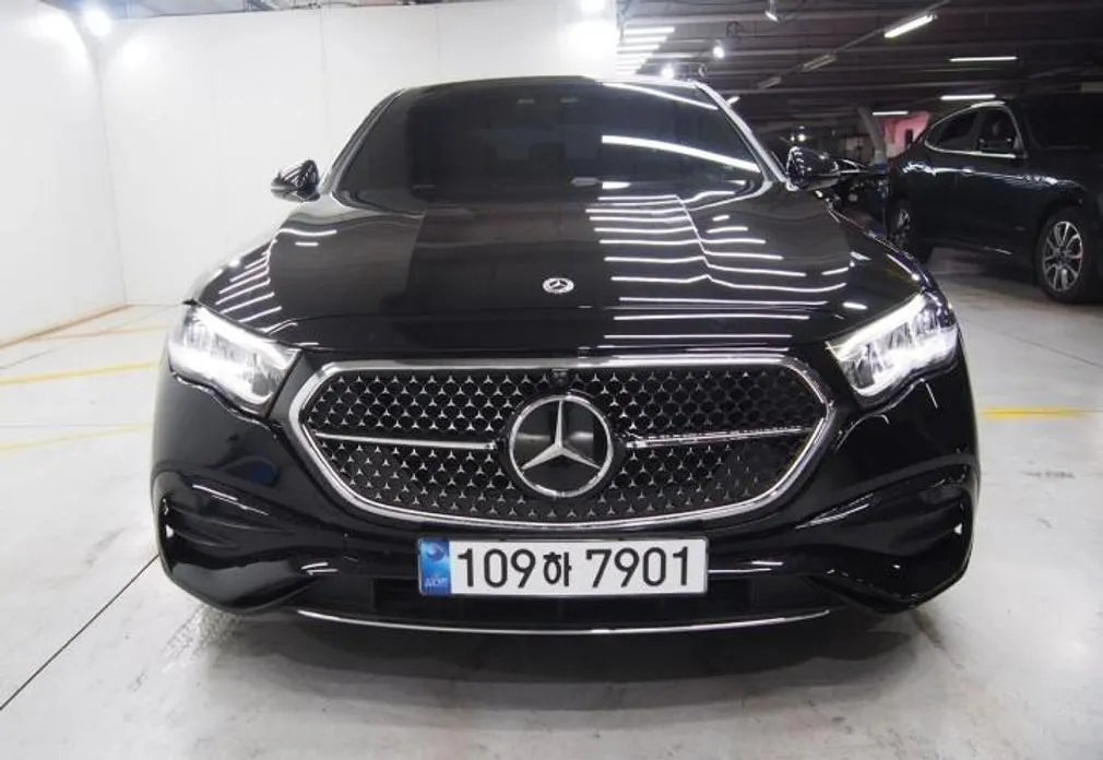 Mercedes-Benz E-Class 2026