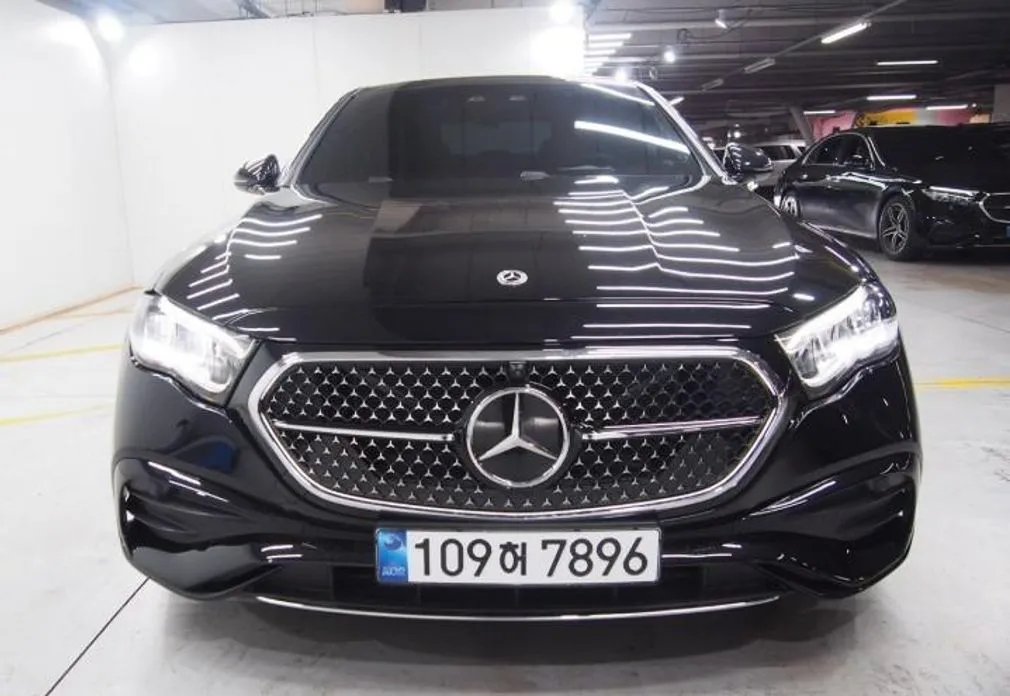 Mercedes-Benz E-Class 2026