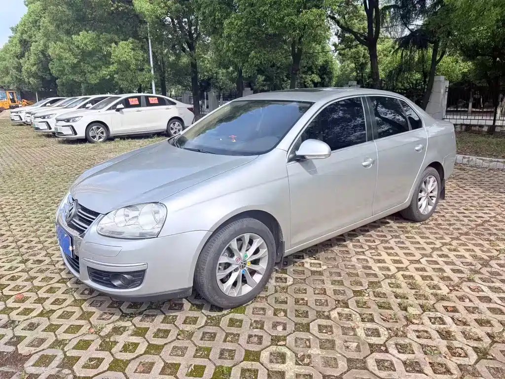 Volkswagen Sagitar 2008