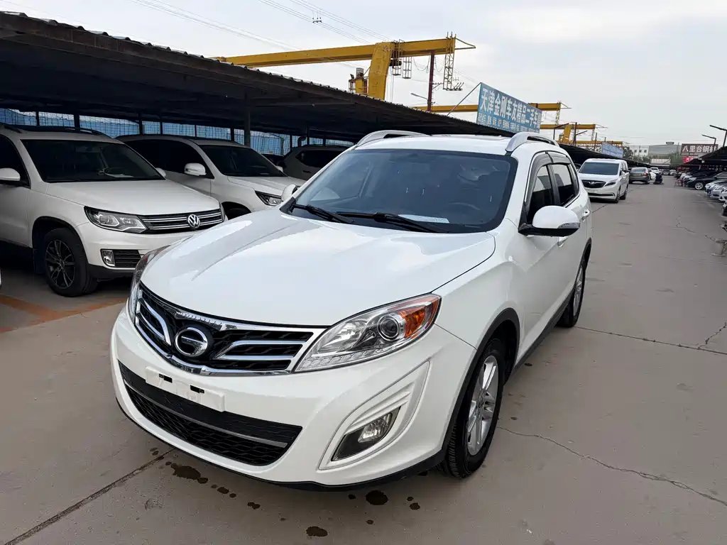 GAC Motor Trumpchi GS5 2013