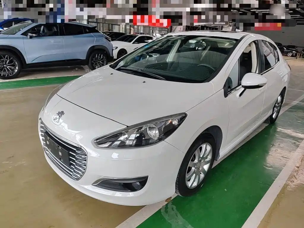 Peugeot 308 2015
