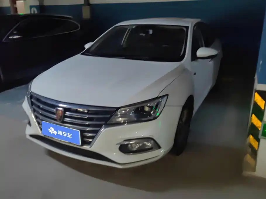 Roewe i5 2019