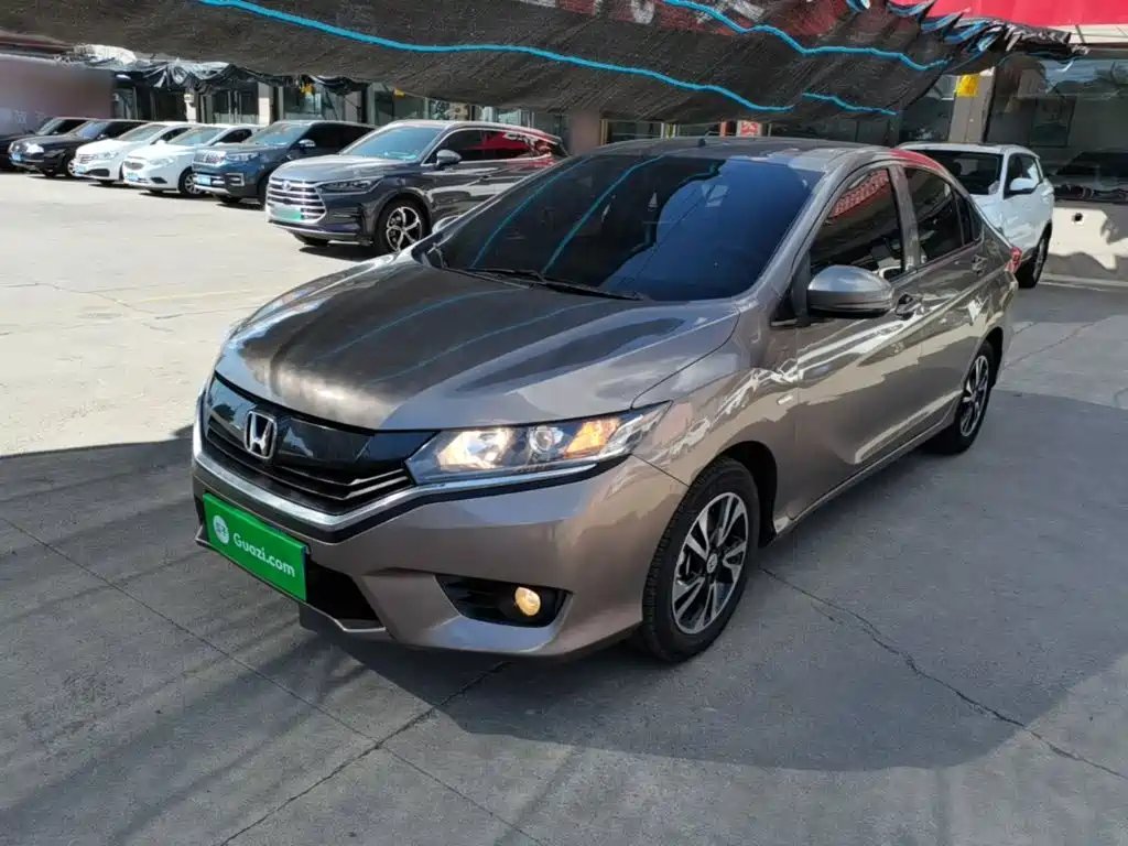 Honda Greiz 2017