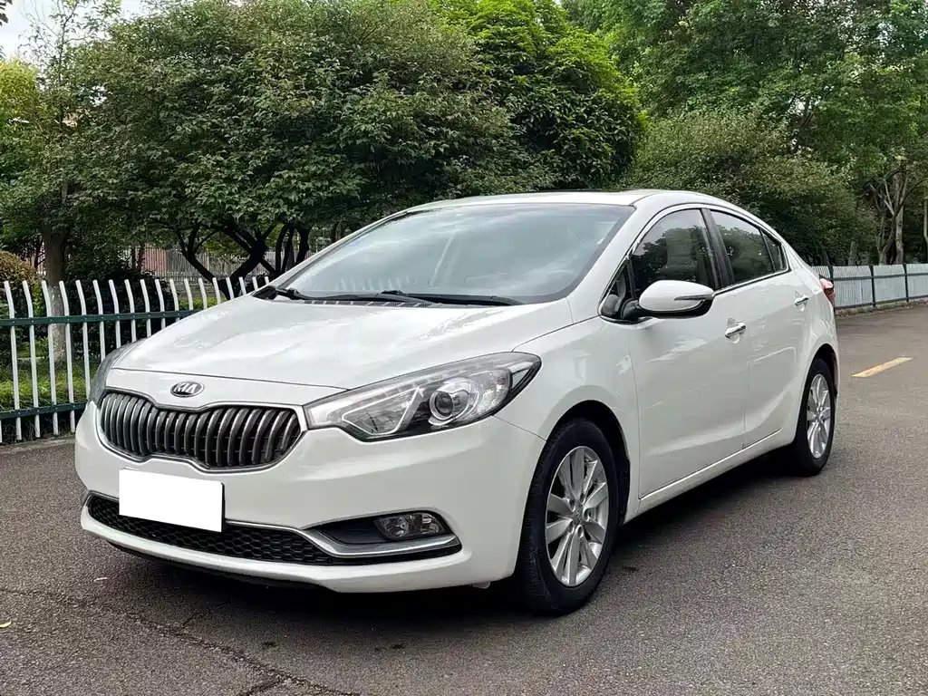 Kia K3 2015
