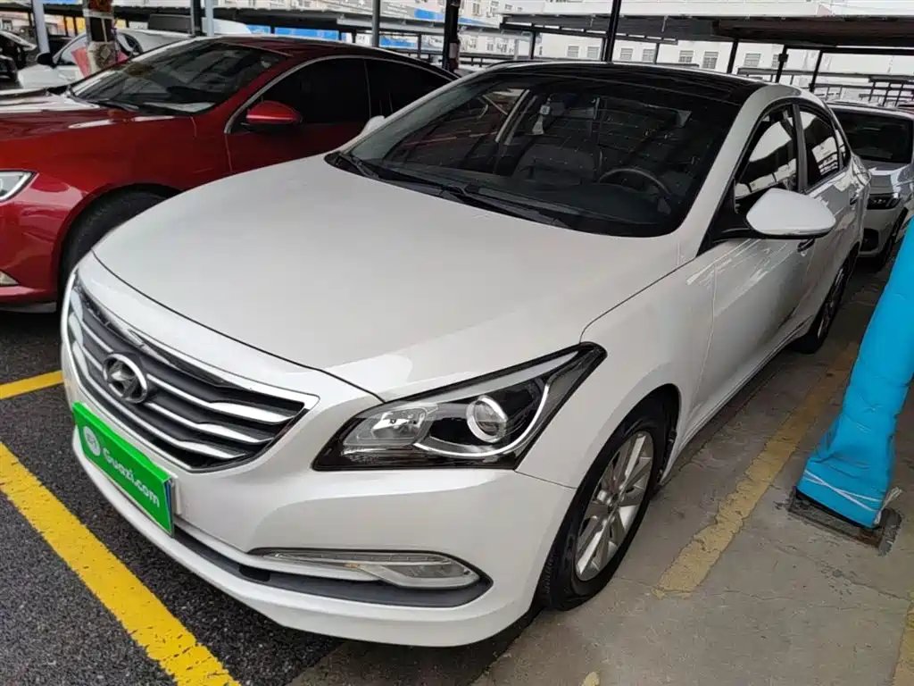 Hyundai Mistra 2015