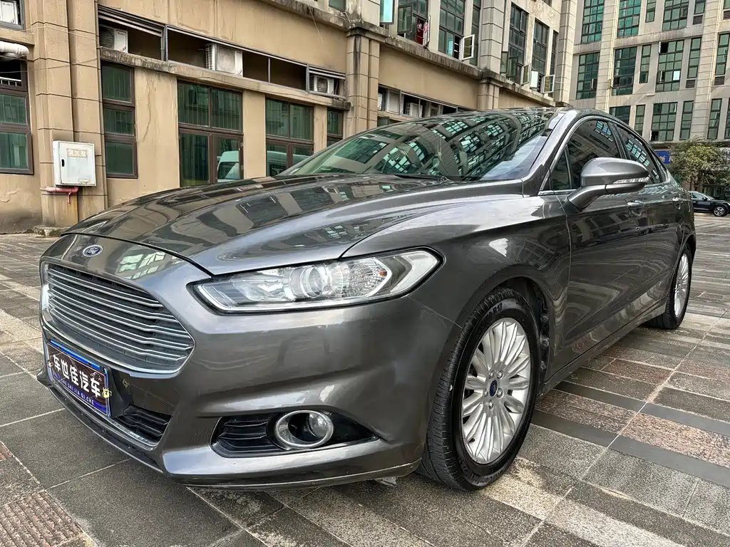 Ford Mondeo 2014