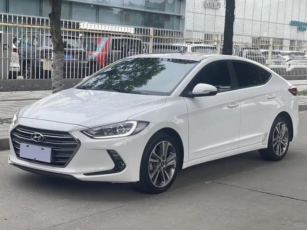 Hyundai Elantra 2017