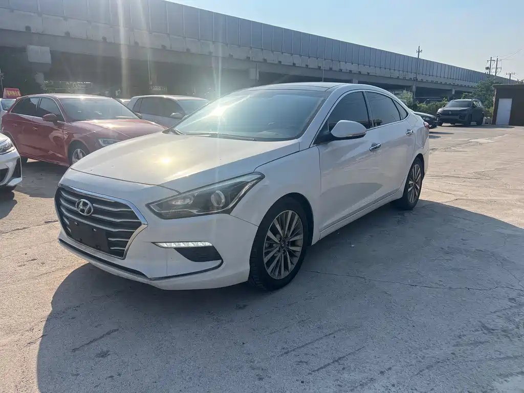 Hyundai Mistra 2017