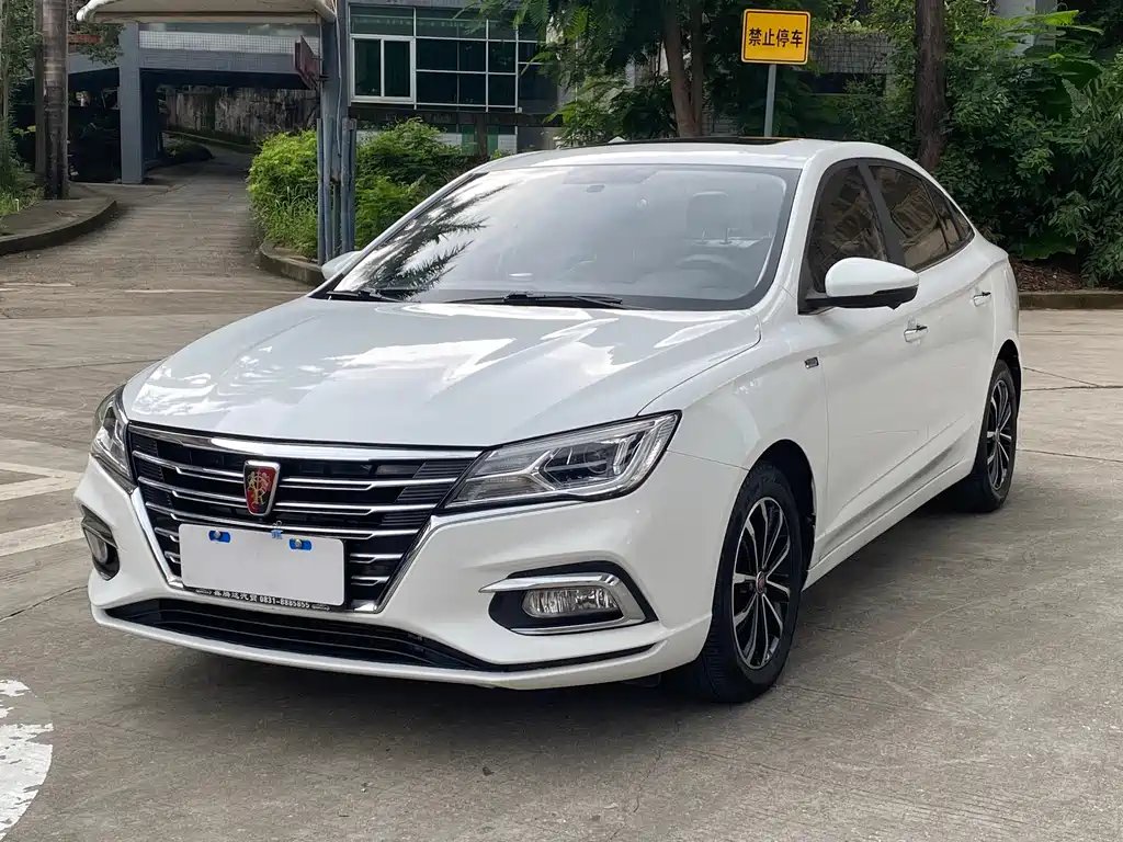 Roewe i5 2019