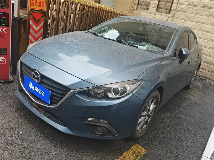 Mazda 3 Axela 2016