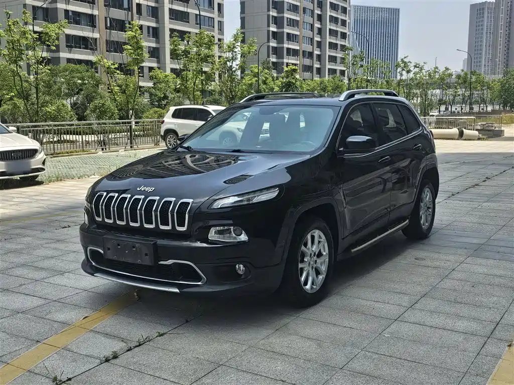Jeep Cherokee 2018