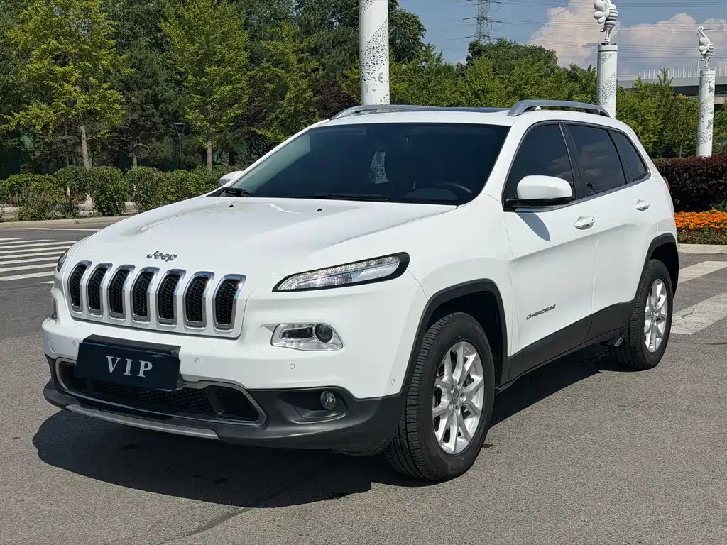 Jeep Cherokee 2016