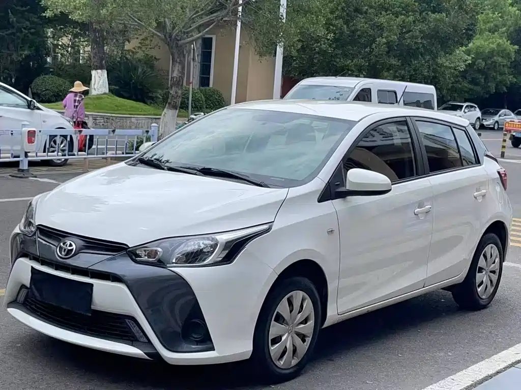 Toyota Yaris L 2019