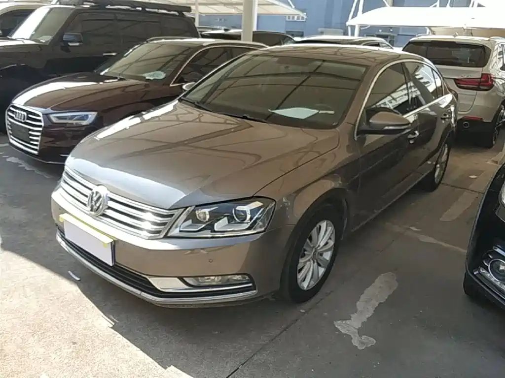 Volkswagen Magotan 2014