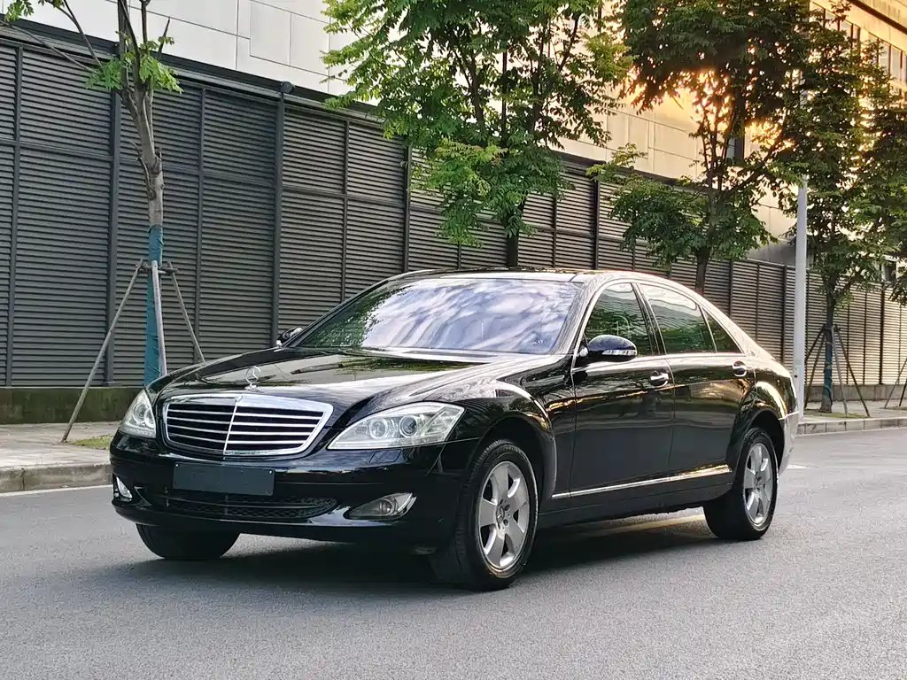 Mercedes-Benz S-Class 2007
