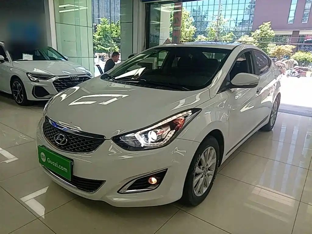 Hyundai Elantra Langdong 2017