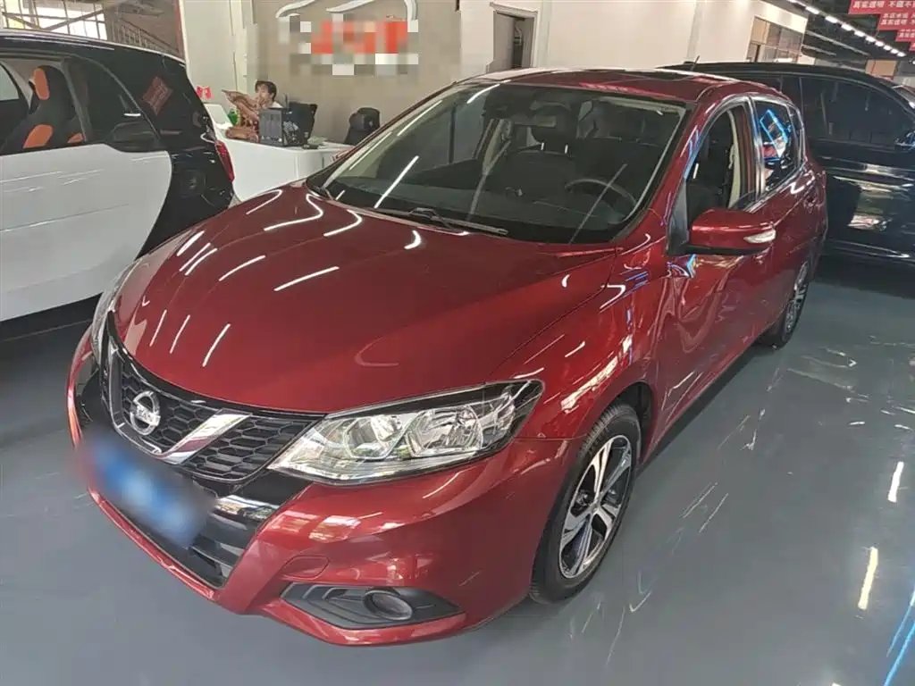 Nissan Tiida 2017