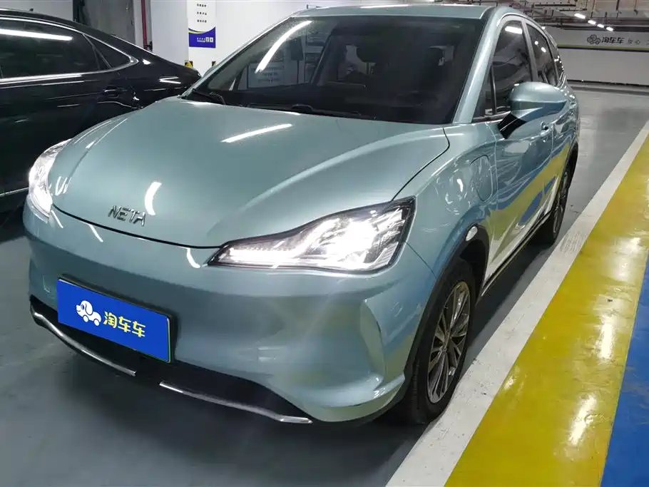 Neta Neta V 2022
