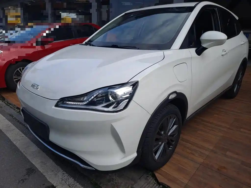 Neta Neta V 2022