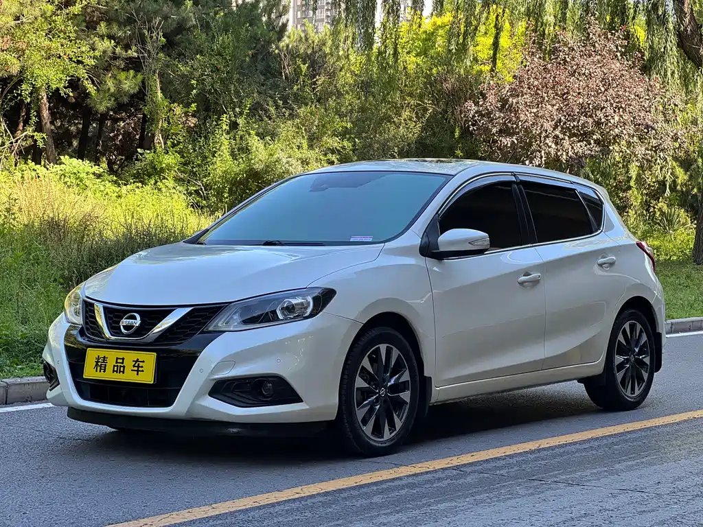 Nissan Tiida 2016