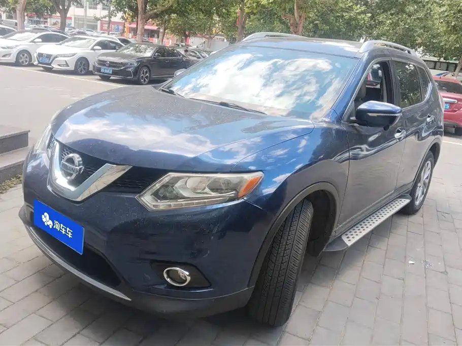 Nissan X-Trail 2015
