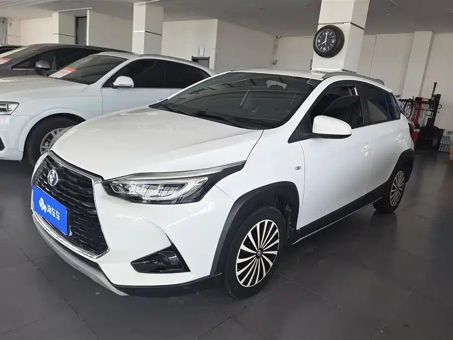 Toyota Yaris L 2020