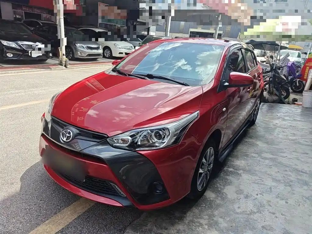 Toyota Yaris L 2020