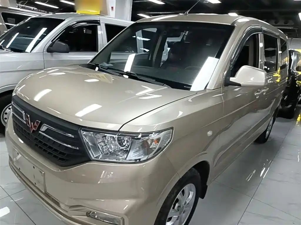 Wuling Hongguang V 2024