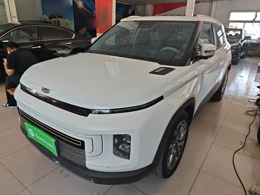 Geely Icon 2021
