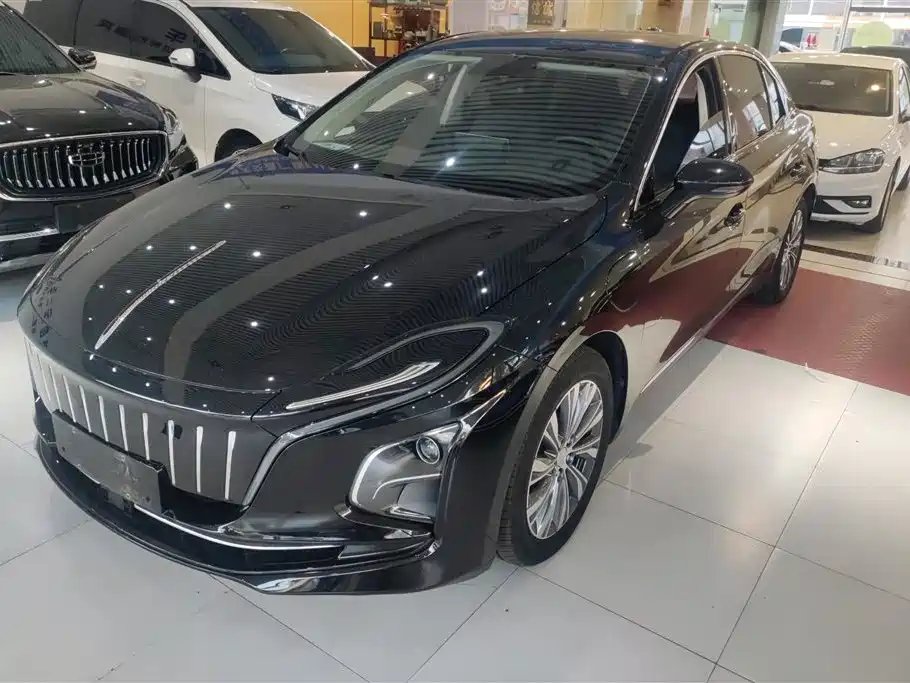 Hongqi Hongqi E-QM5 2021