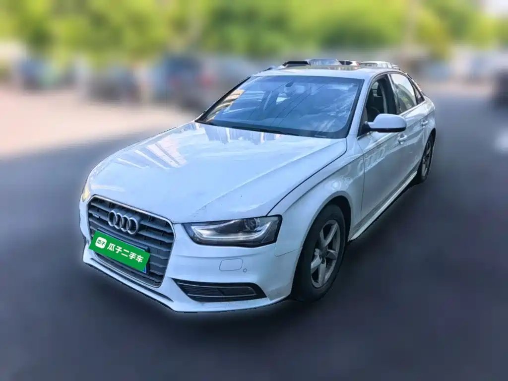 Audi A4L 2015