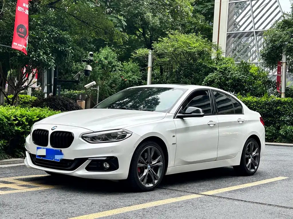 BMW 1 Series 2018