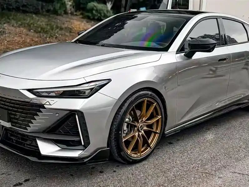 Changan UNI-V 2022