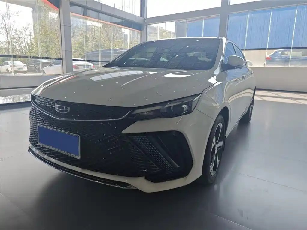 Geely Emgrand L 2022
