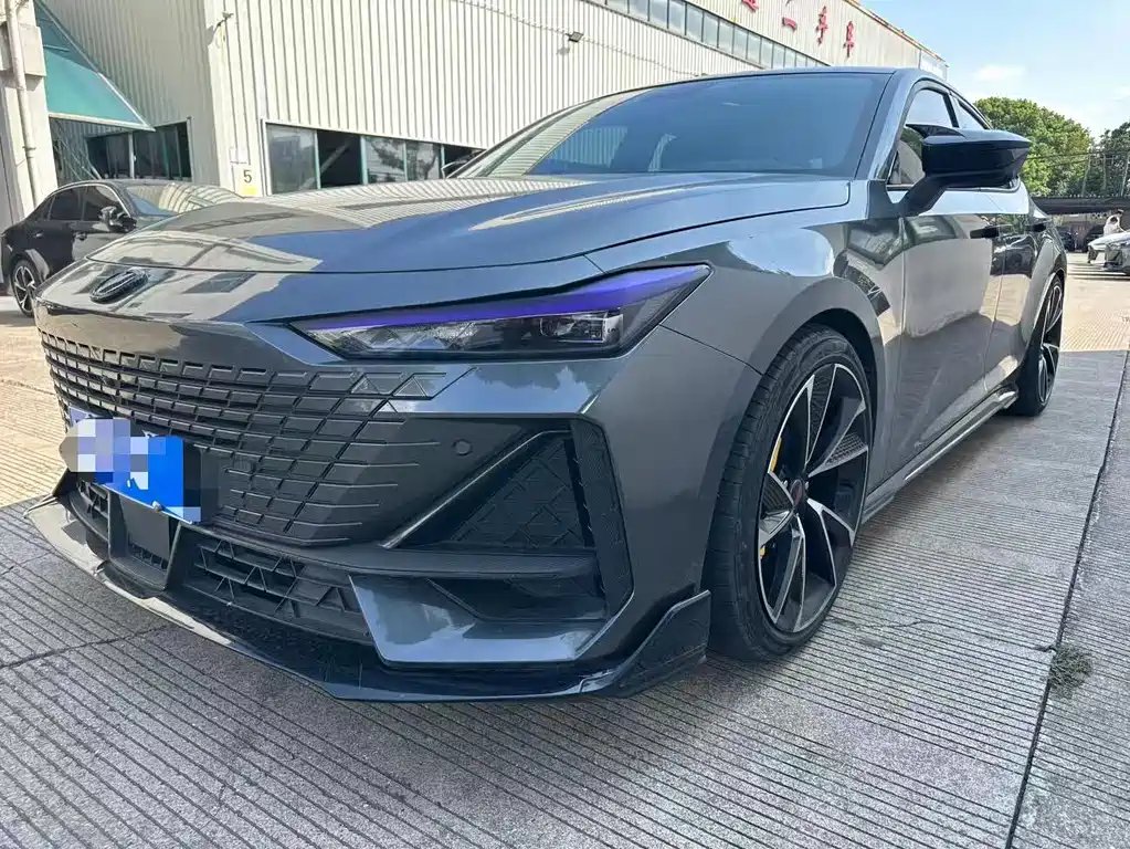 Changan UNI-V 2022