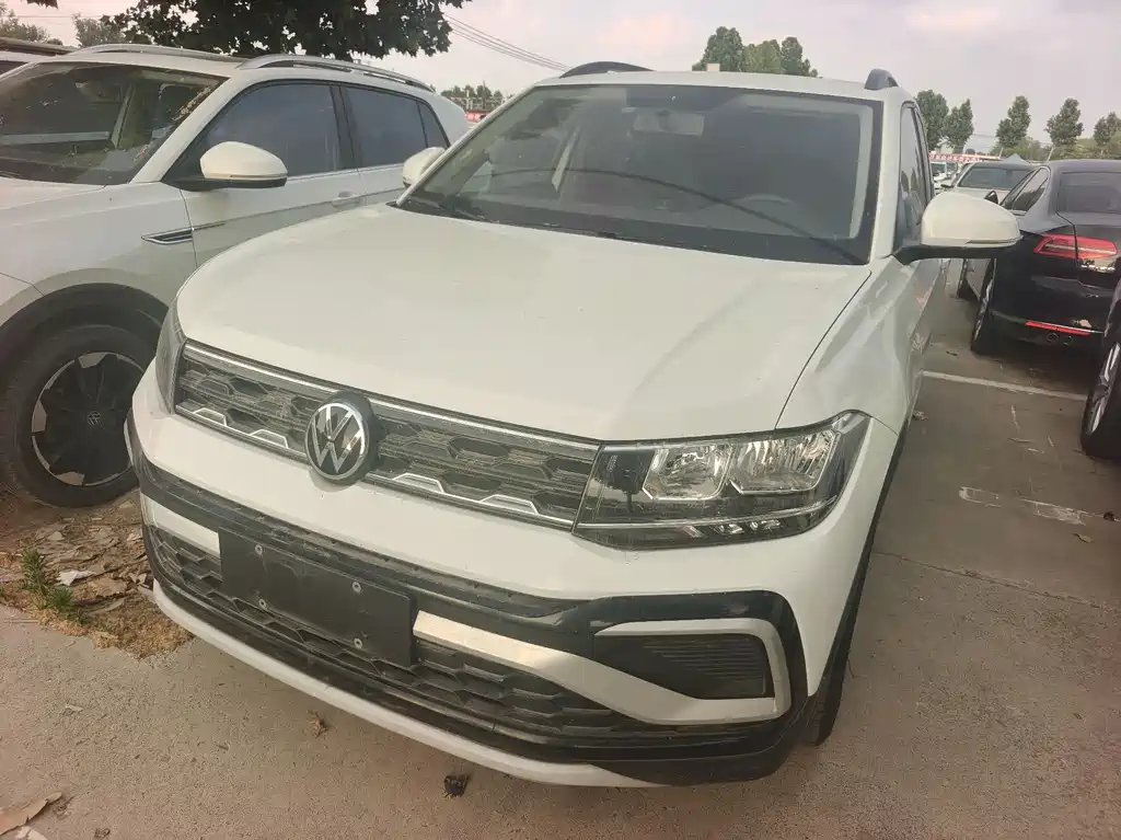 Volkswagen T-Cross 2023